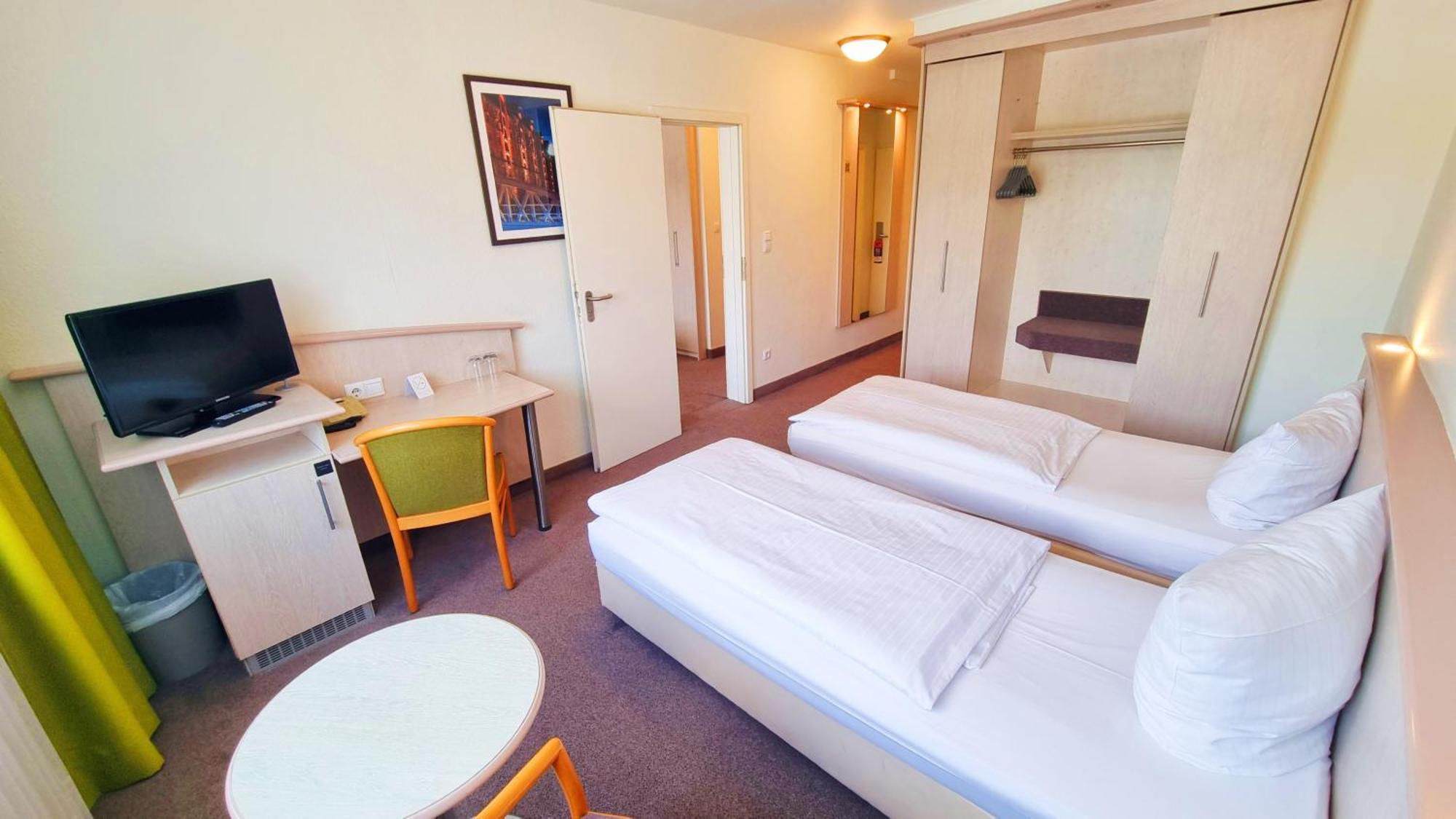 Hotel Panorama Und Boardinghaus 3*