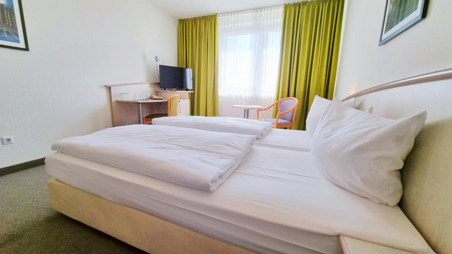 Hotel Panorama Und Boardinghaus 3*