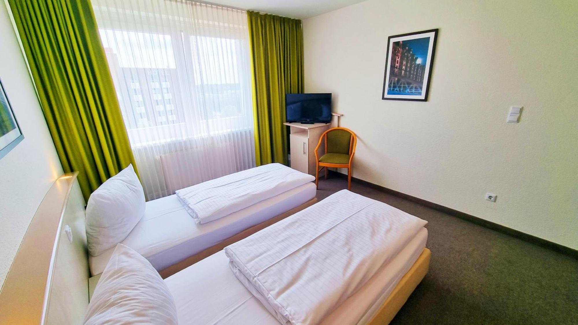 Hotel Panorama Und Boardinghaus 3*
